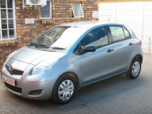 2011 TOYOTA YARIS ZEN 1.3 T3